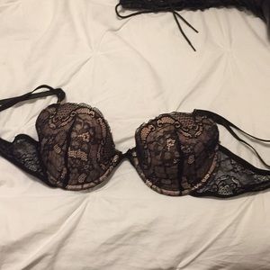 Sexy bra!! Size 38c. Great condition!plus size